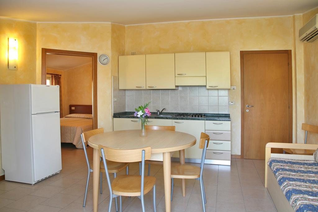 Residence Primavera Bardolino Camera foto